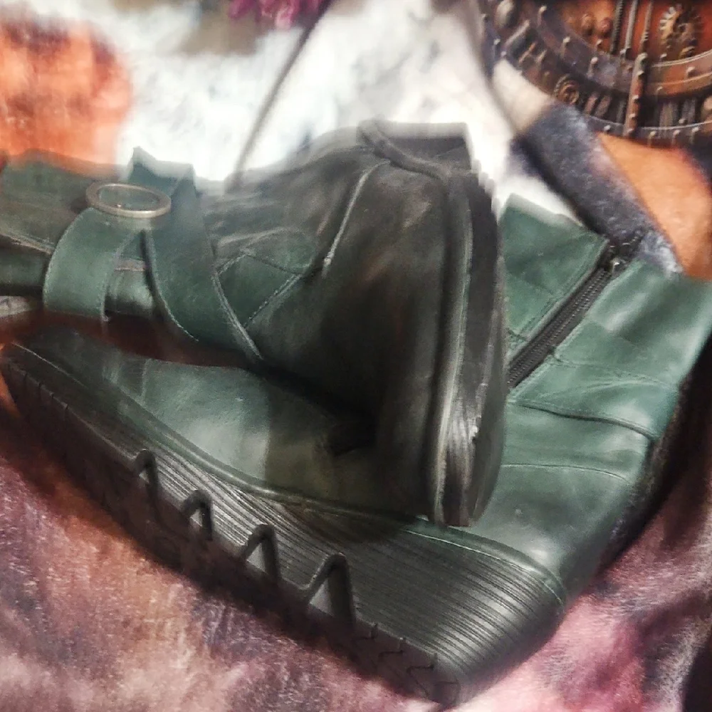 Fly London Leather Dark Green Wedge Side Zip Buckle Wrap Ankle Boots NWOT Size36